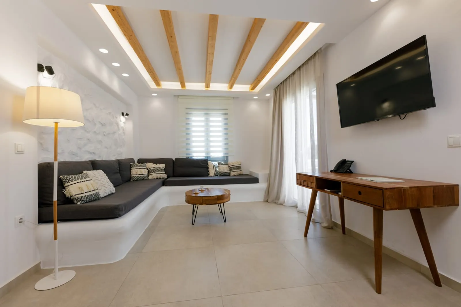Premium Suite with Private Hot tub and Sea View