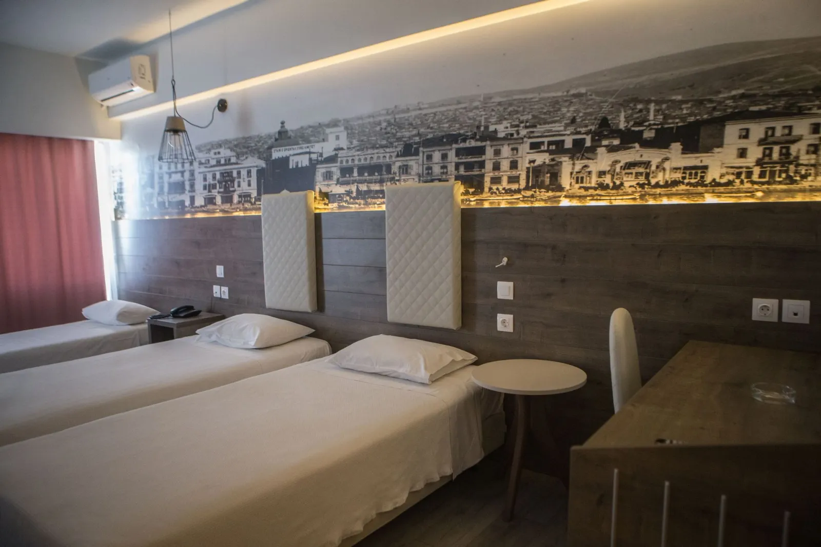 Triple room