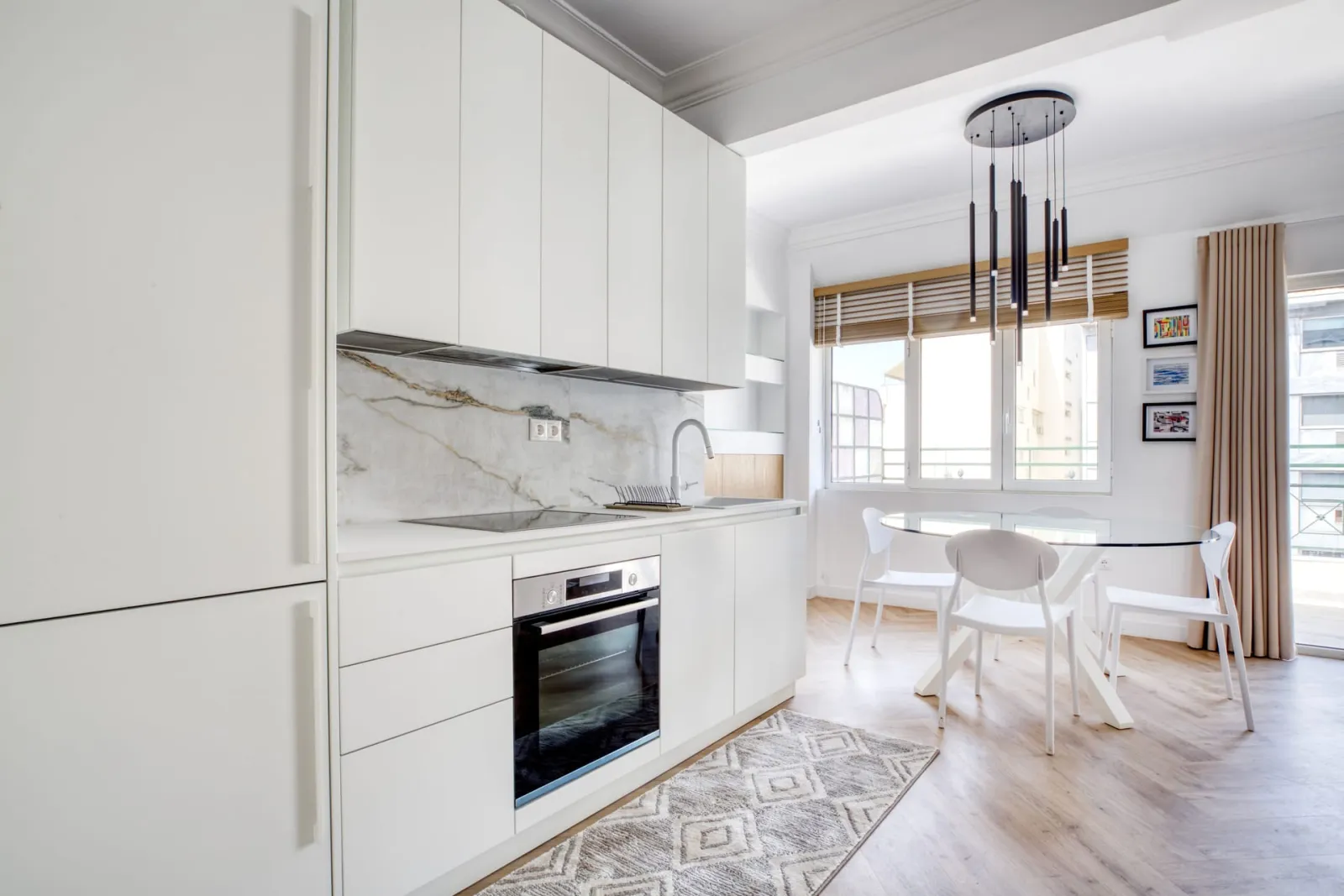 Whitewood Residence | Siggrou Str. 63 Athens 11745