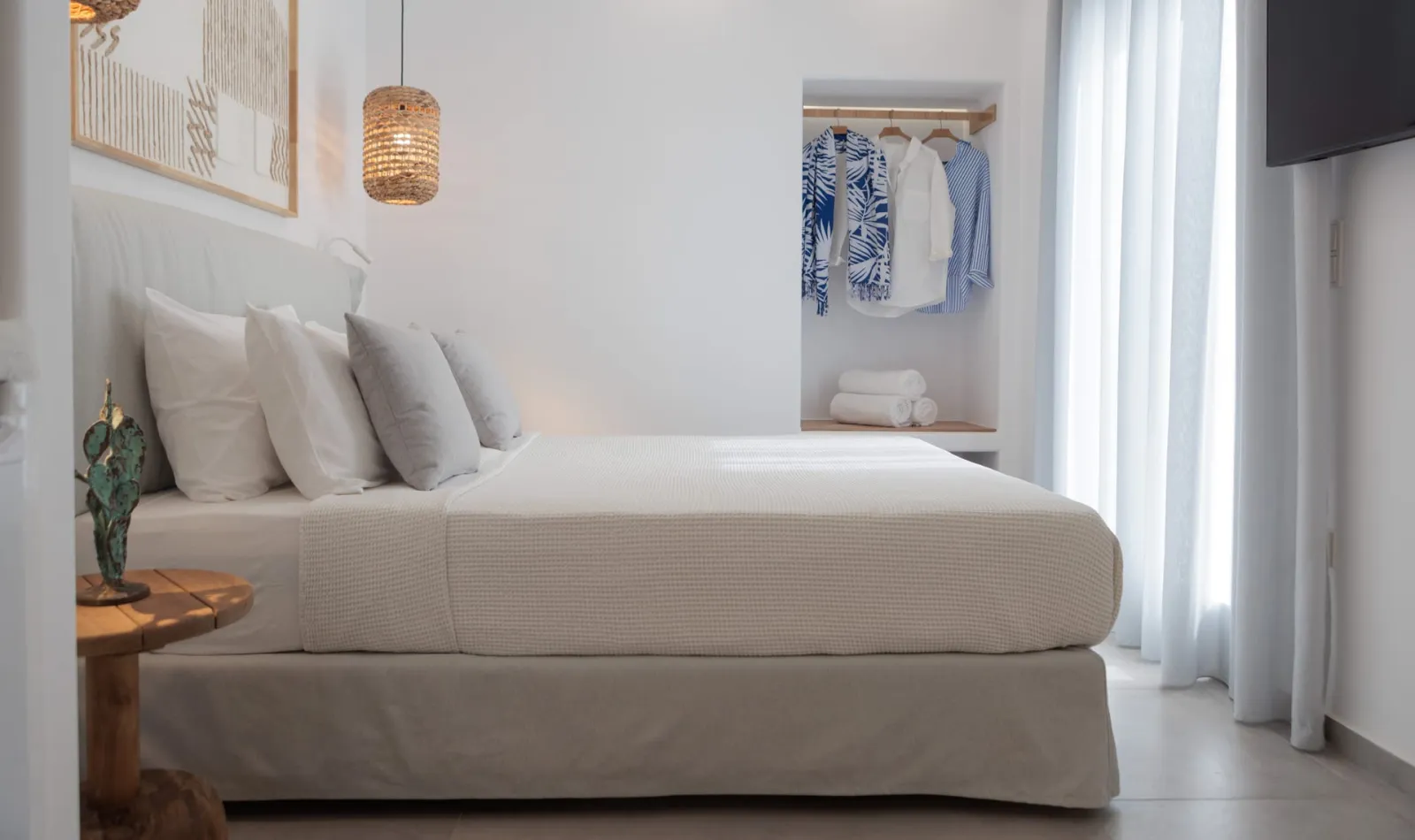 Living Suite with heated Plunge Pool