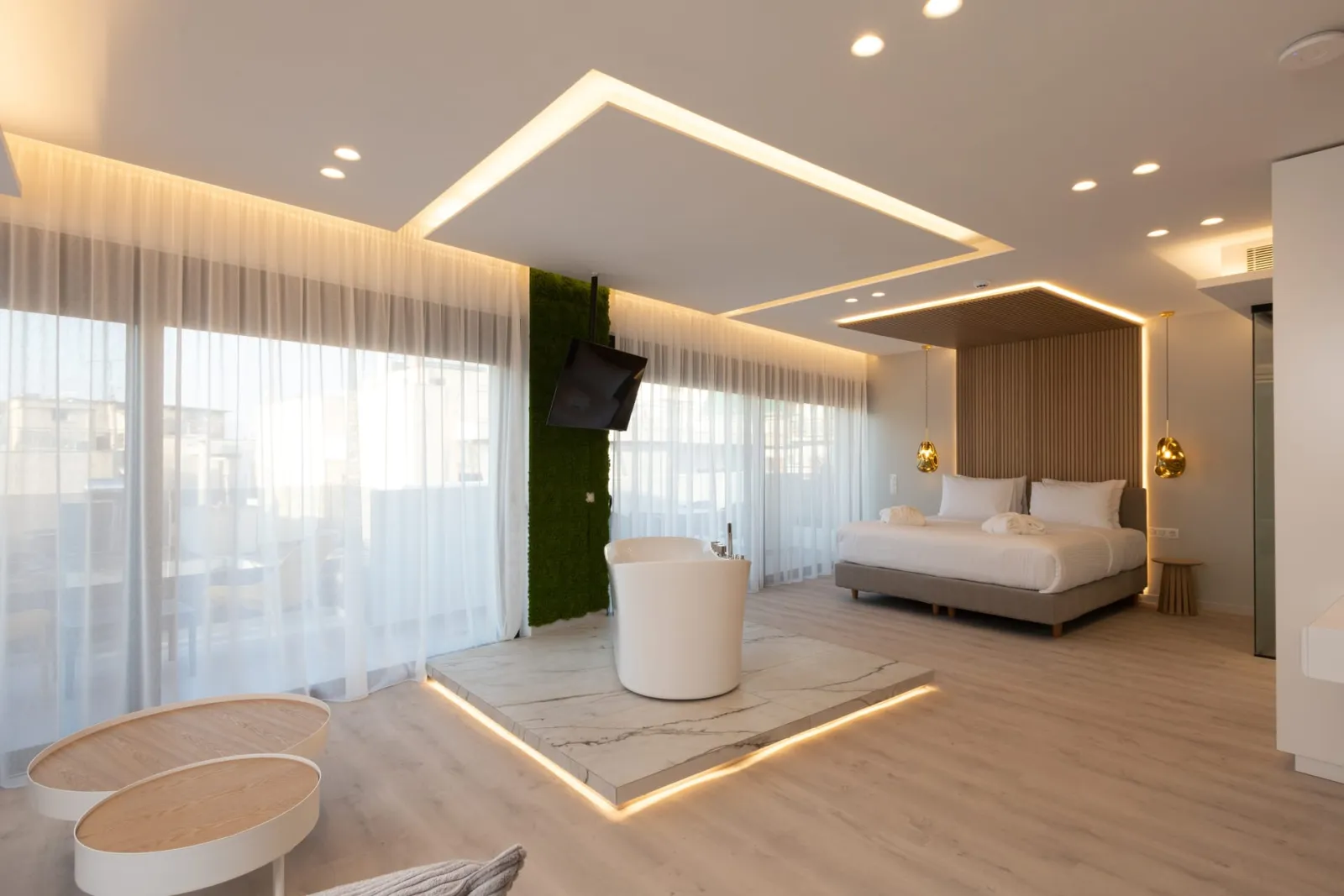 Acropolis View Executive Suite