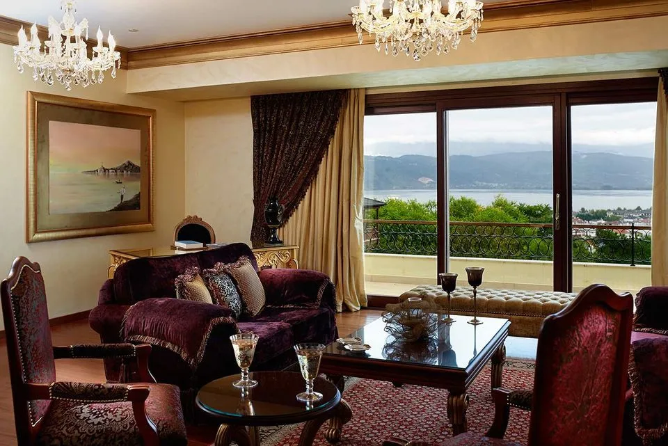 Presidential Suite