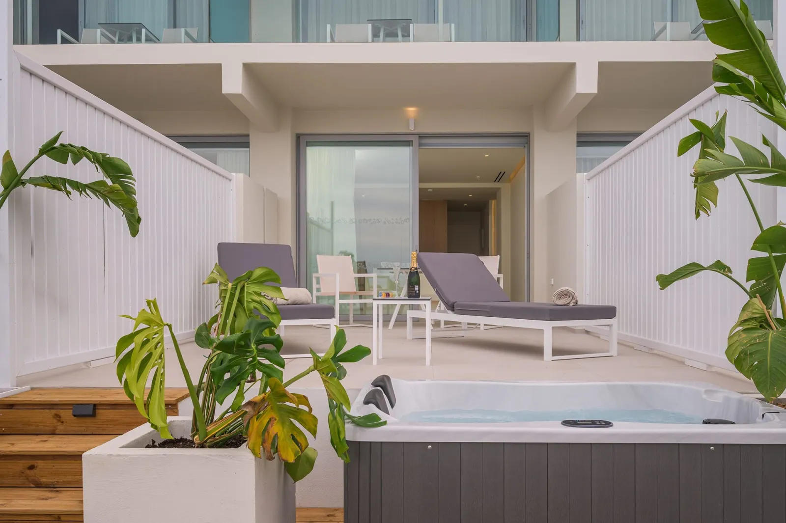 Kos Aktis Sea Front Collection Room