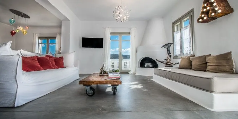 Elegant Villa with Private Spa &amp; Panoramic View