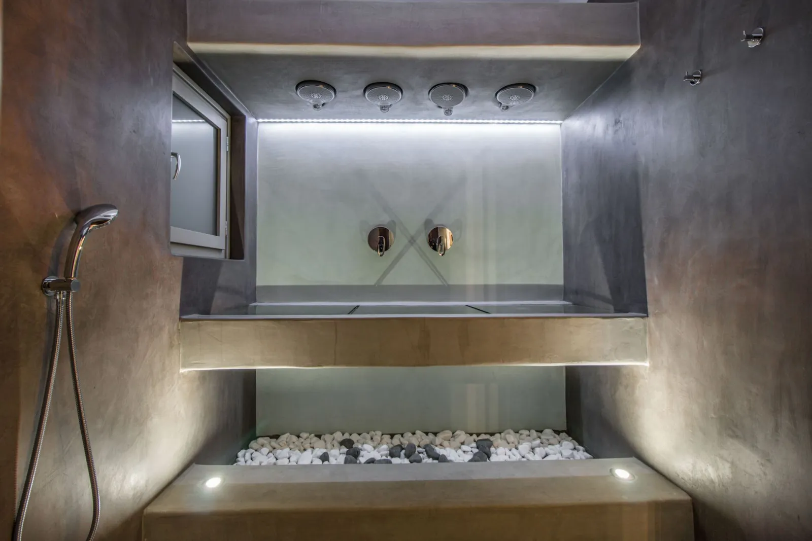 Elegant Villa with Private Spa &amp; Panoramic View