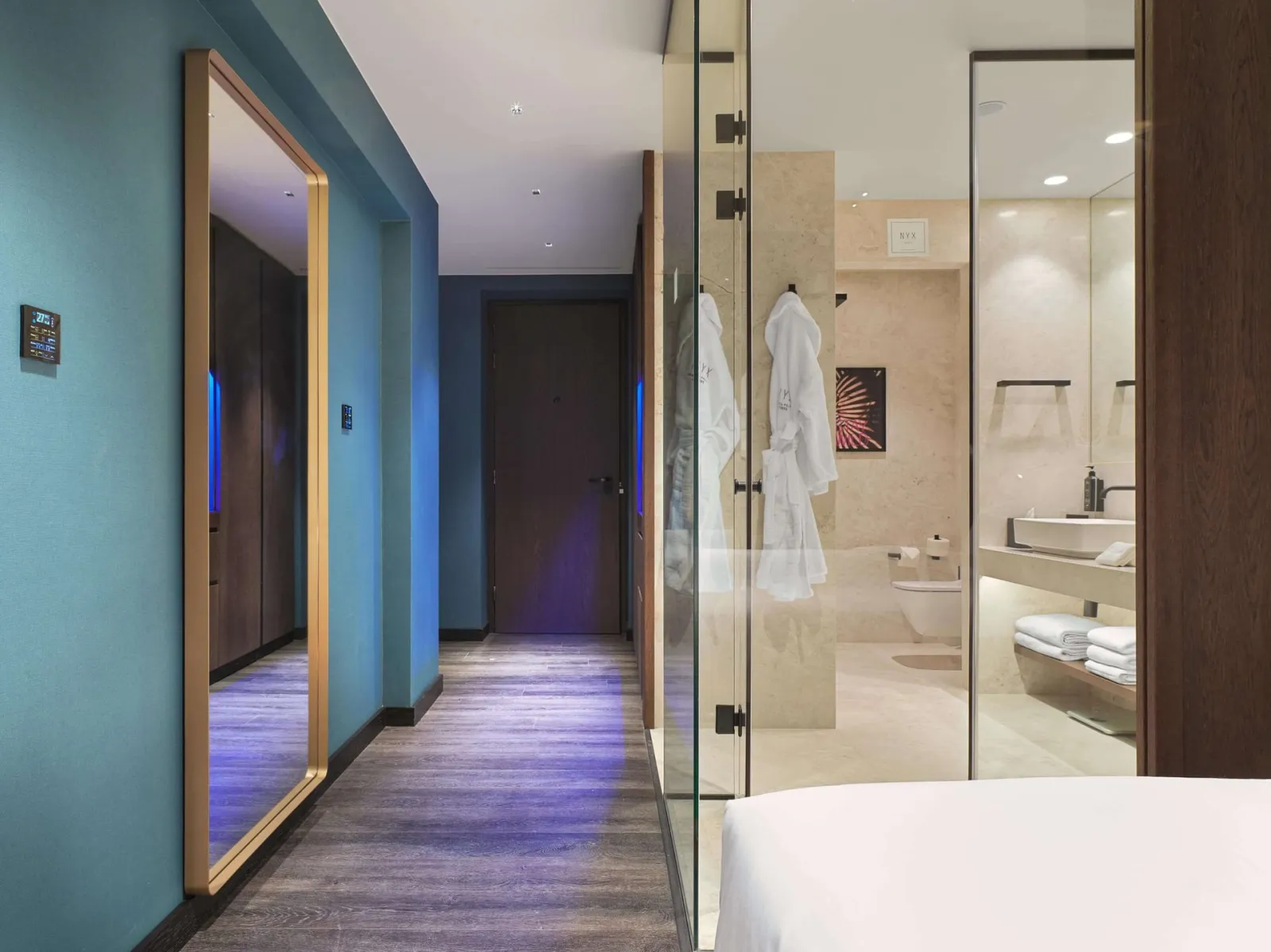 Executive Room with Lounge Access