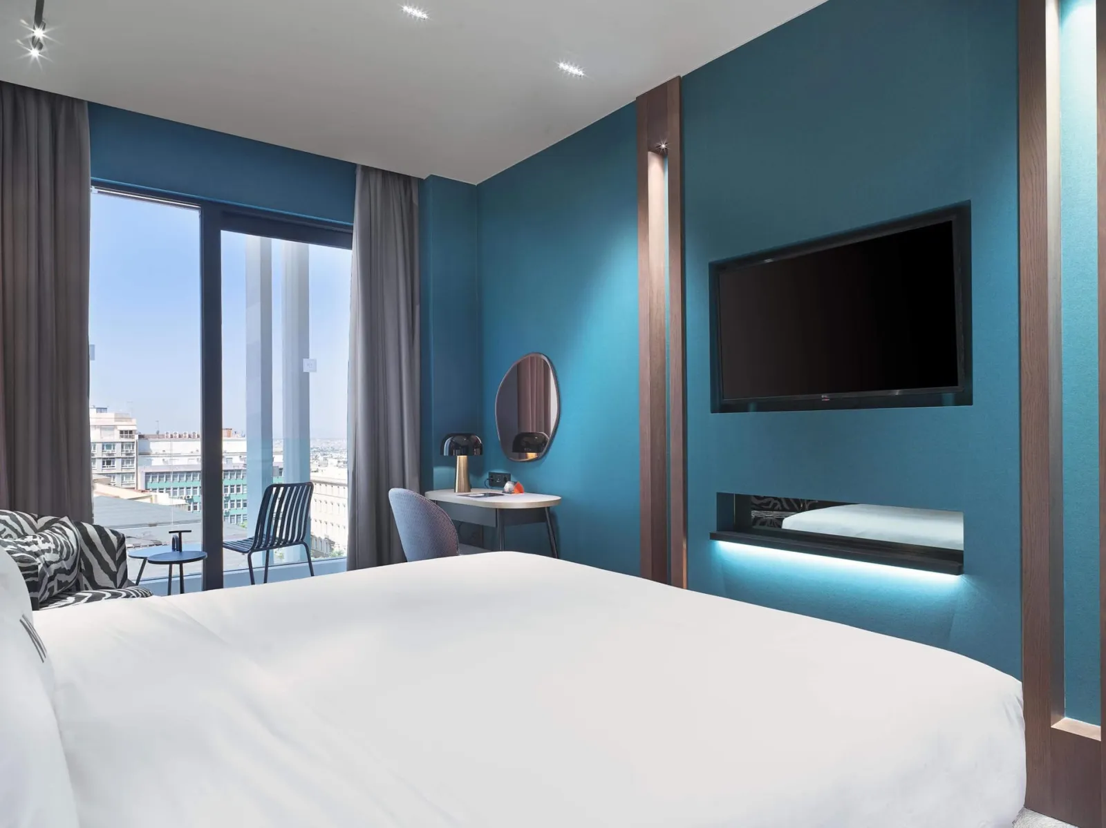 Deluxe Acropolis Room with Lounge Access