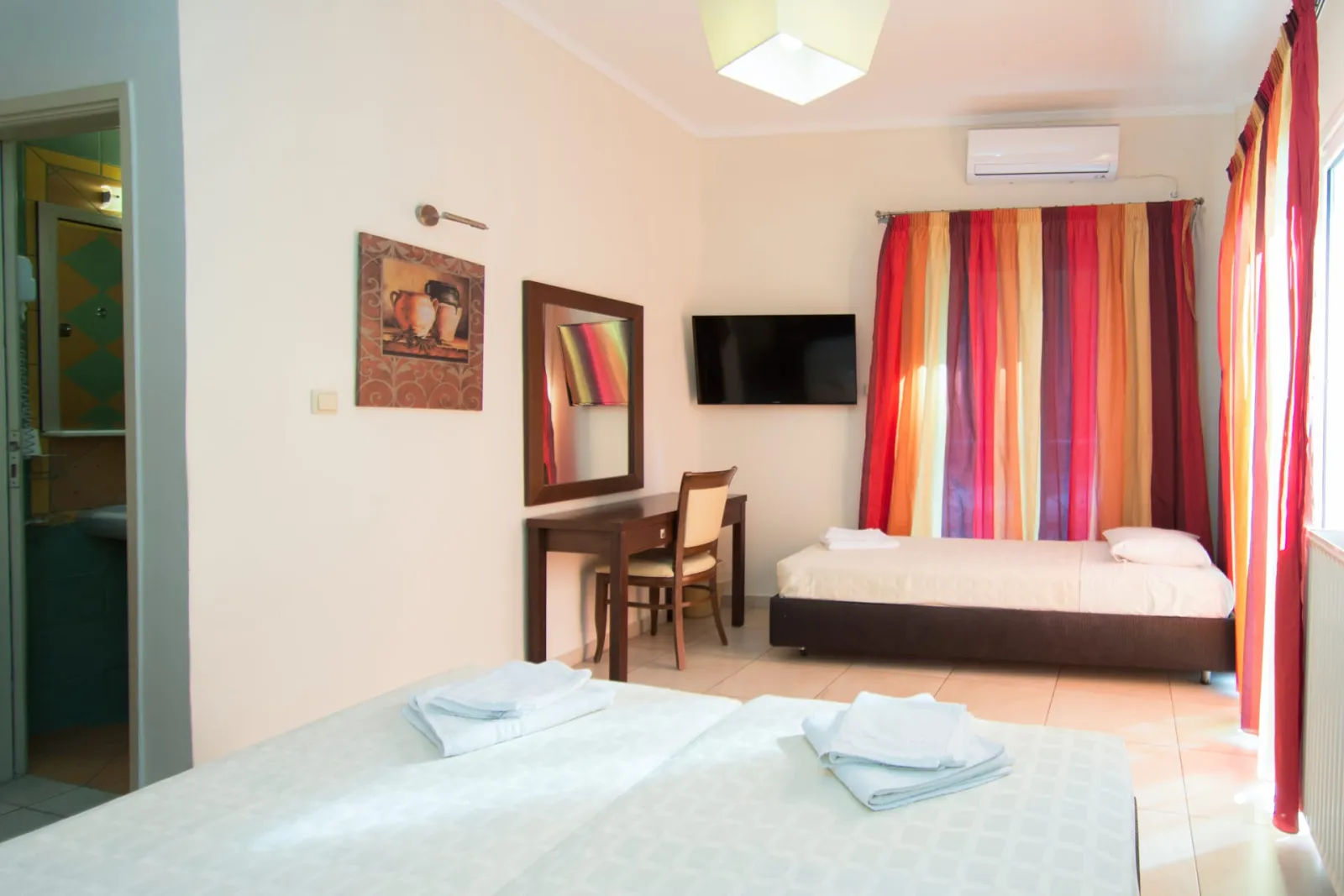 Triple room