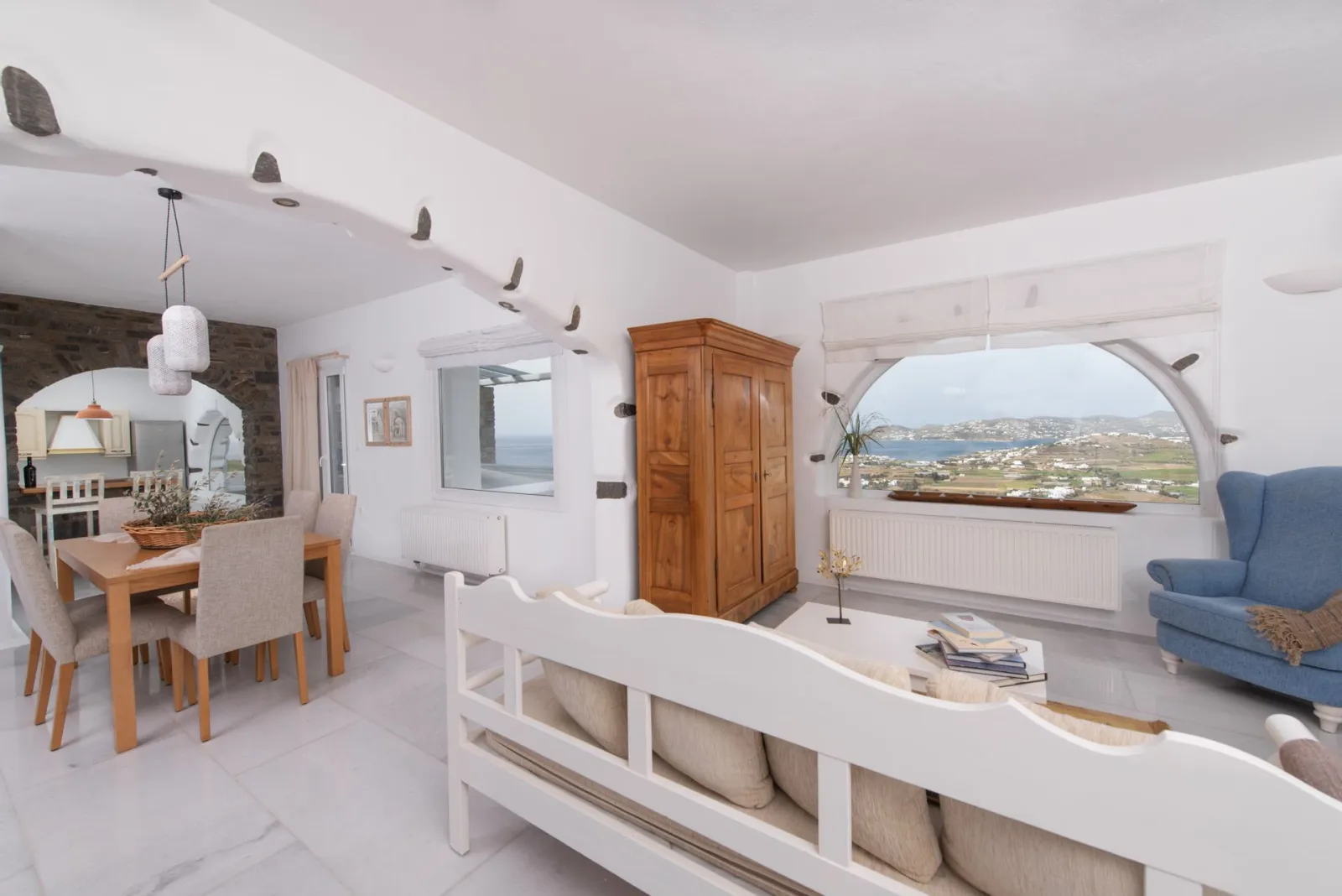 Villa MIRA