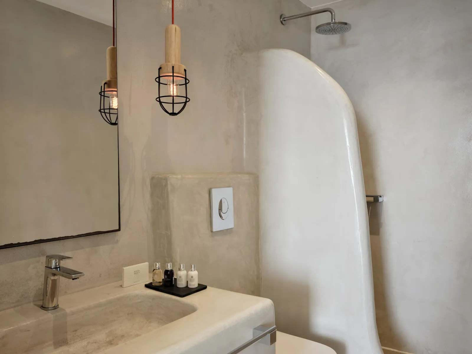 Up Beat Loft Suite Sea View with Sharing Pool