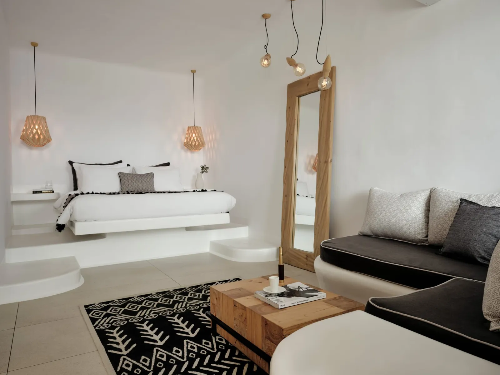 Up Beat Loft Suite Sea View with Sharing Pool