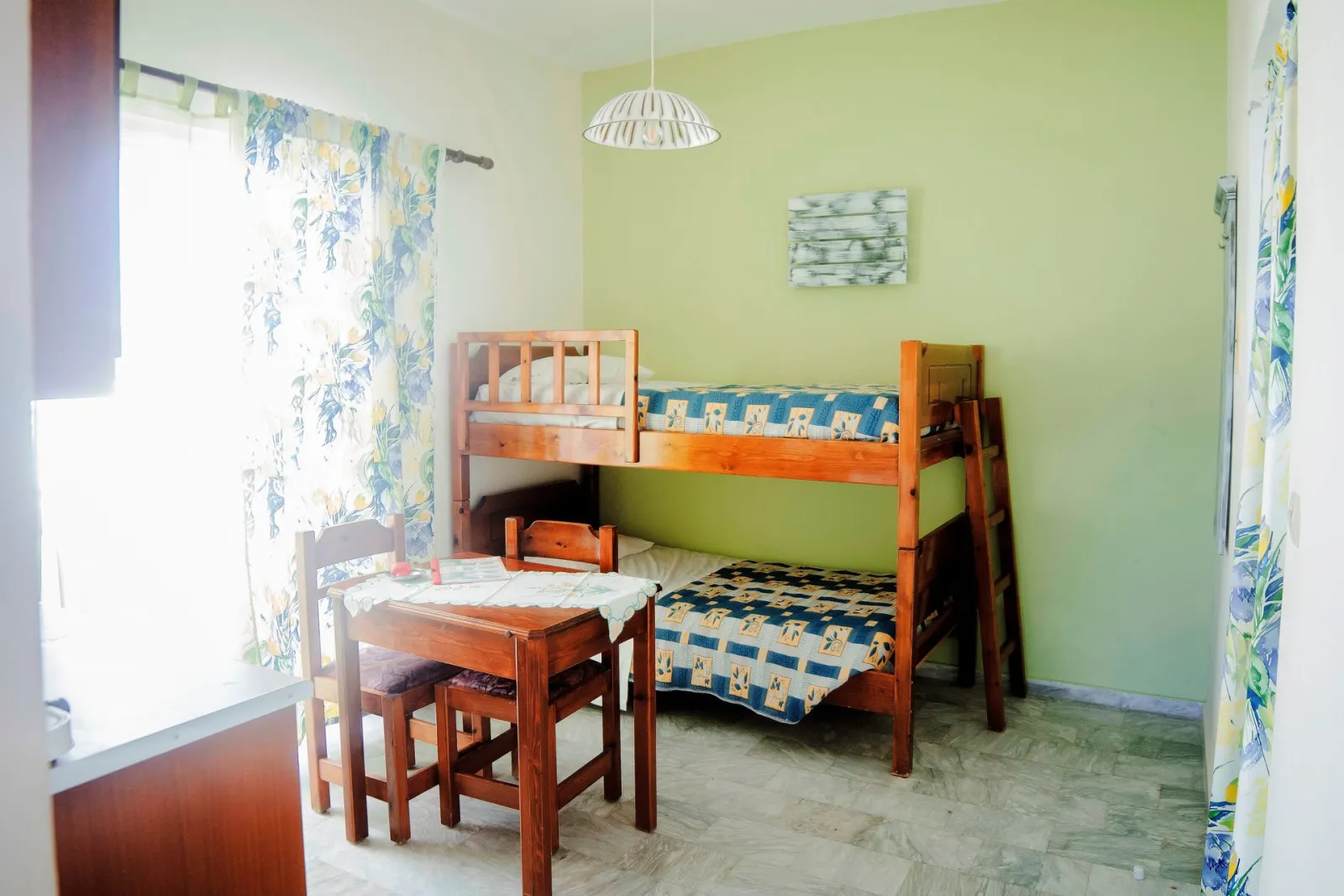 Family Apartment with Sea View