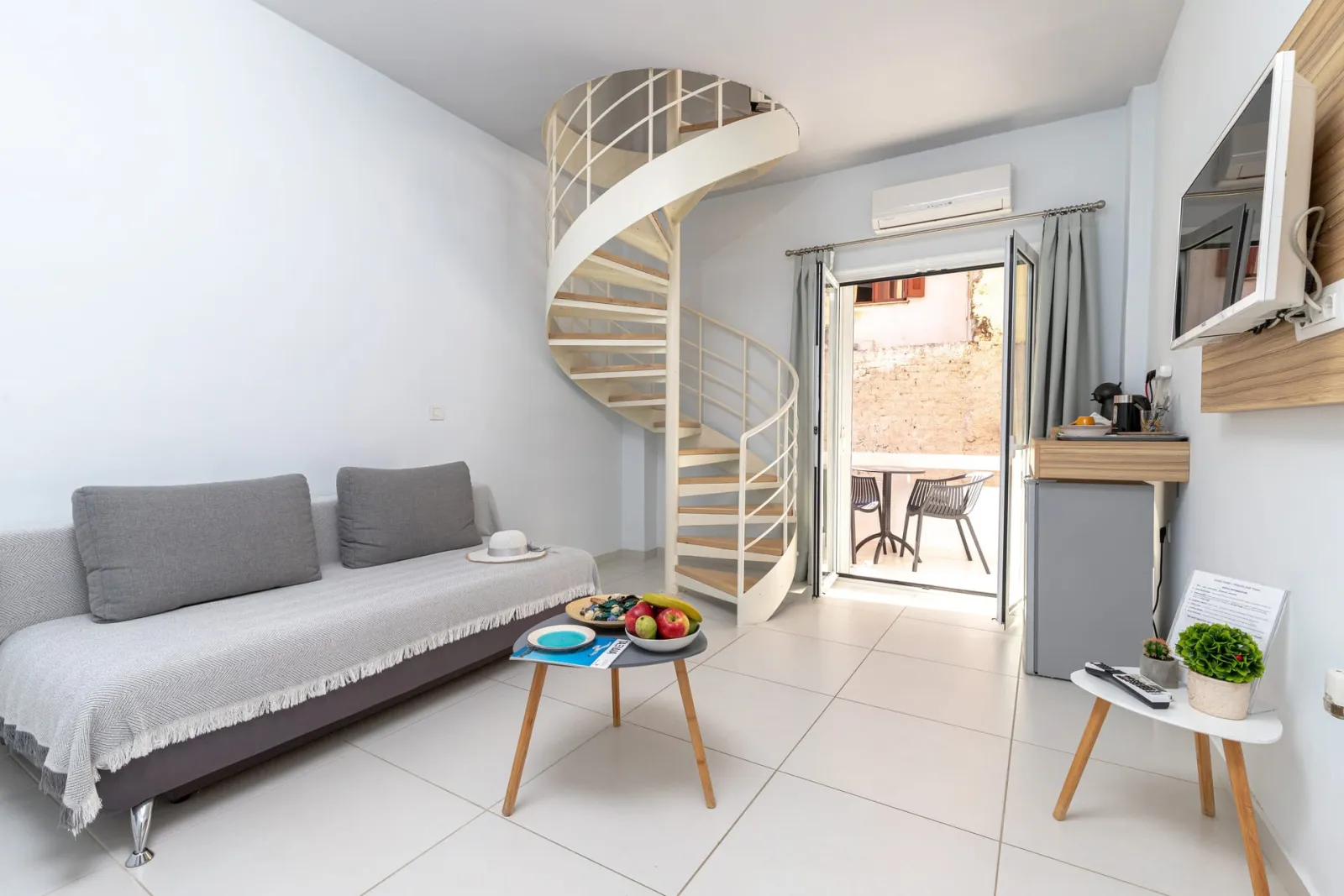 Junior Suite Split Level with Balcony