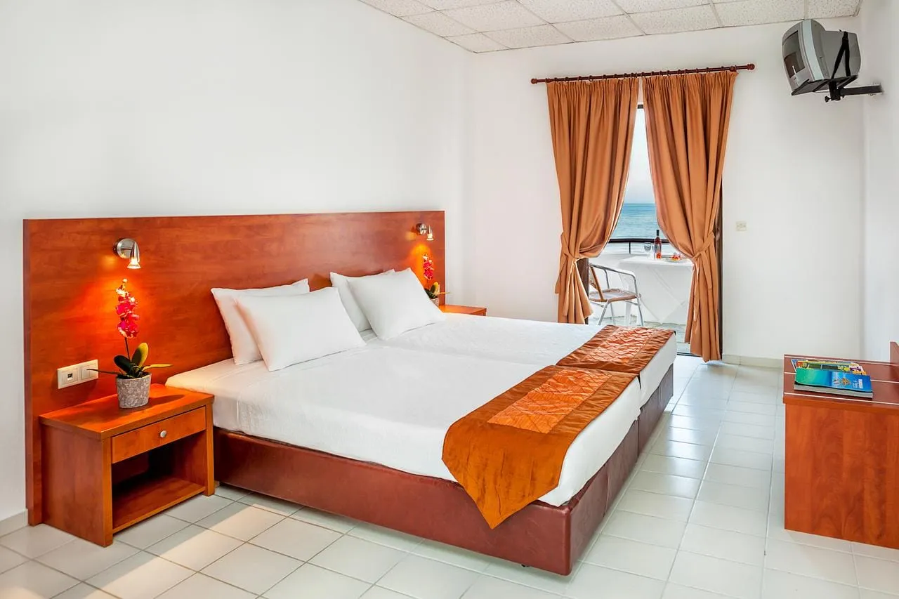 Superior Room Side Sea View