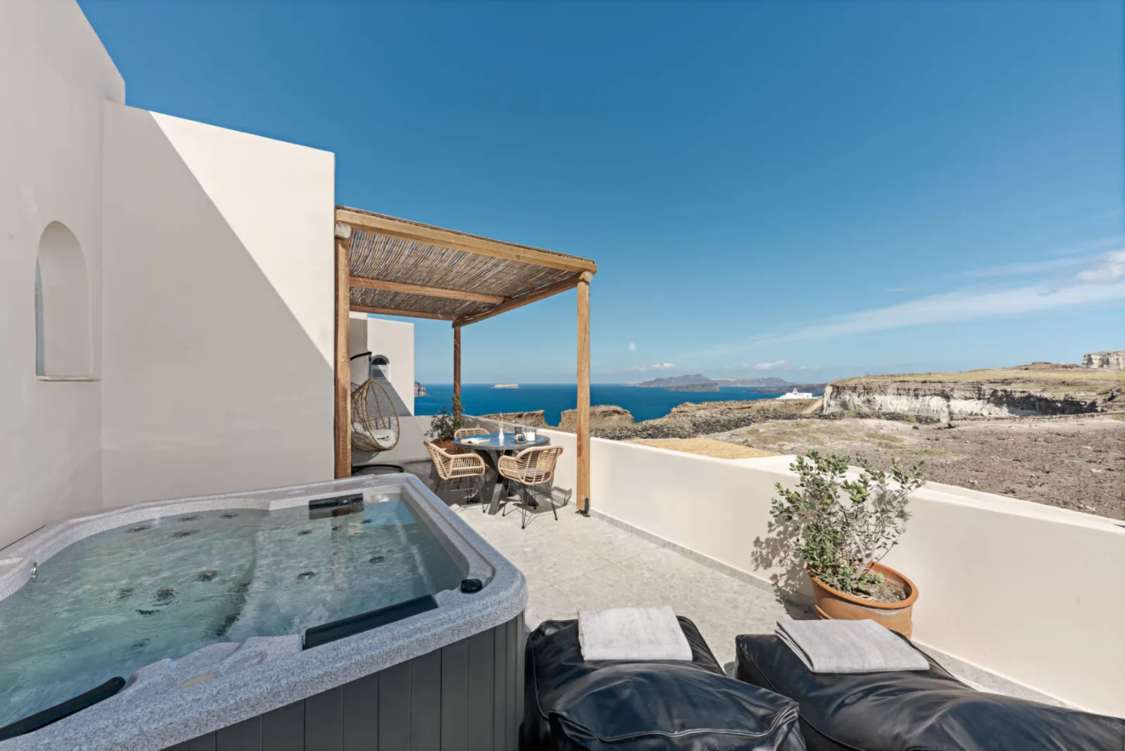 Caldera view suites with outdoor hot tub