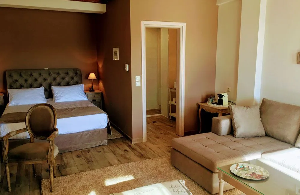 Premium Deluxe Suite with Fireplace (no kids)