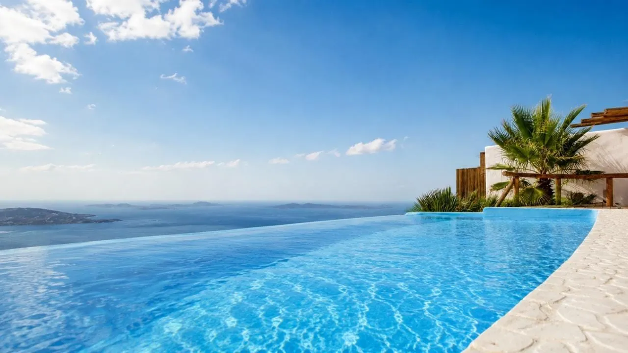 7 Bedroom | Kings and Queens Villa