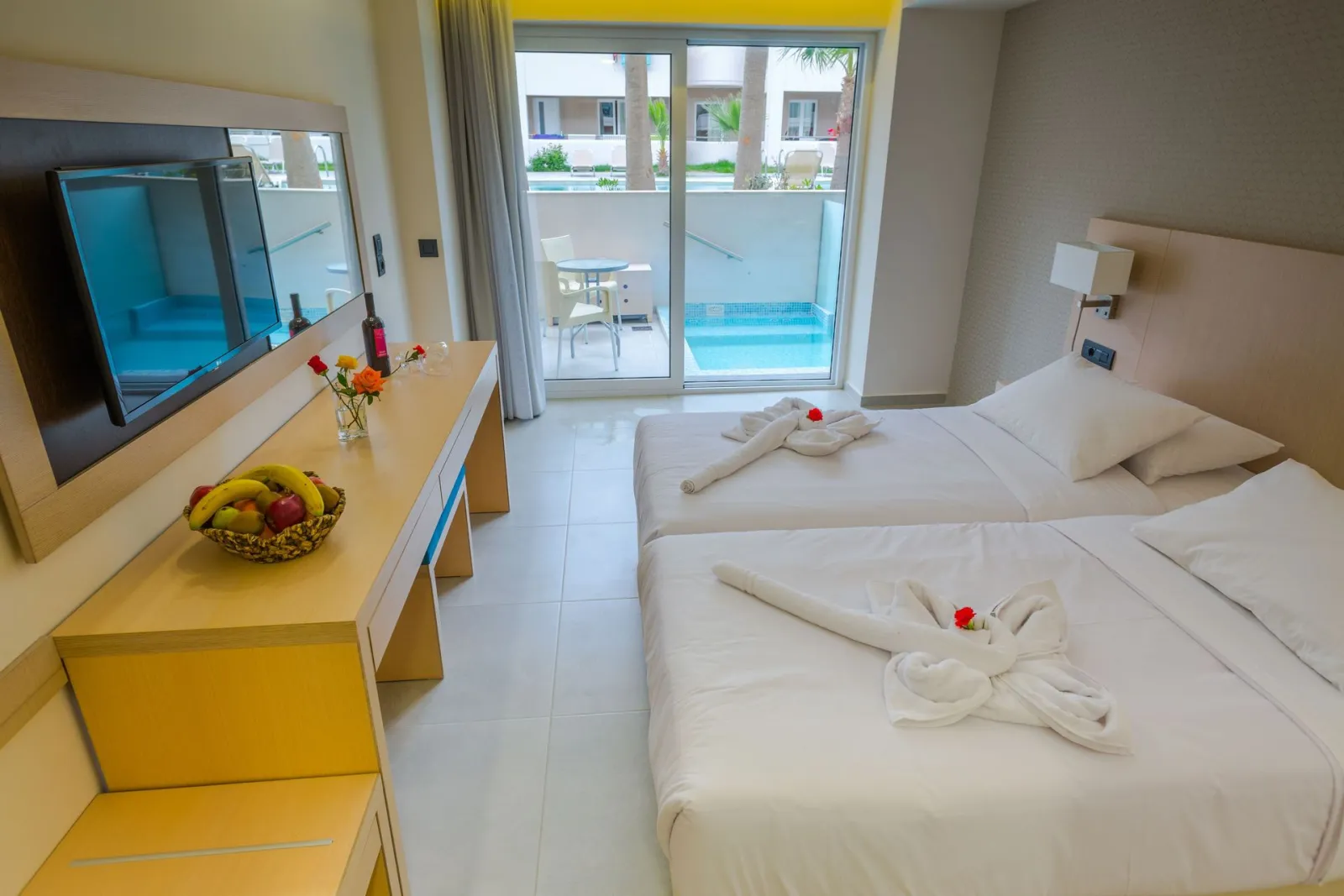 Superior Room with Plunge Pool