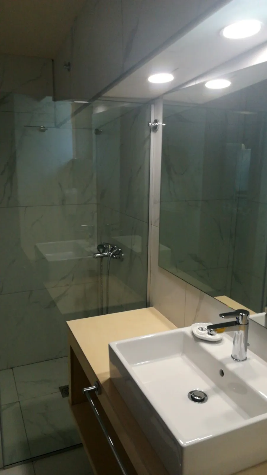 Economy Room