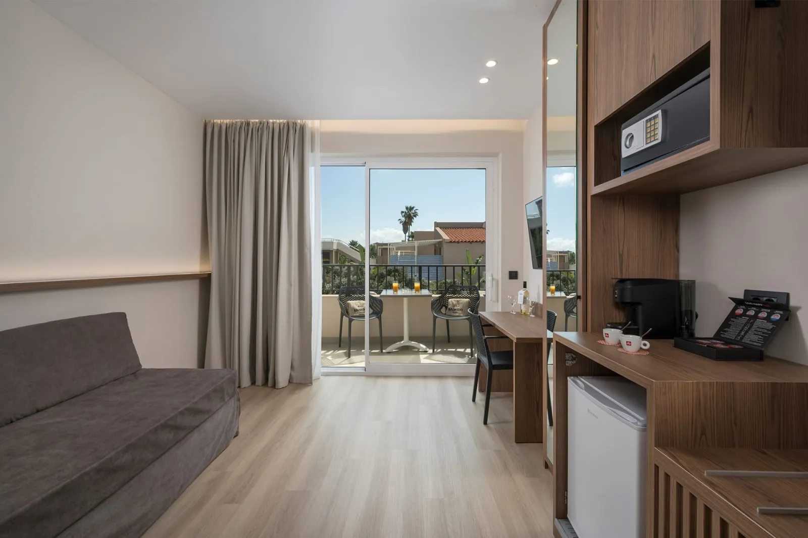 Superior Maisonette