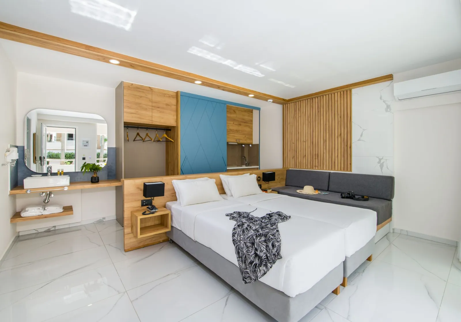 Superior room with Pool View