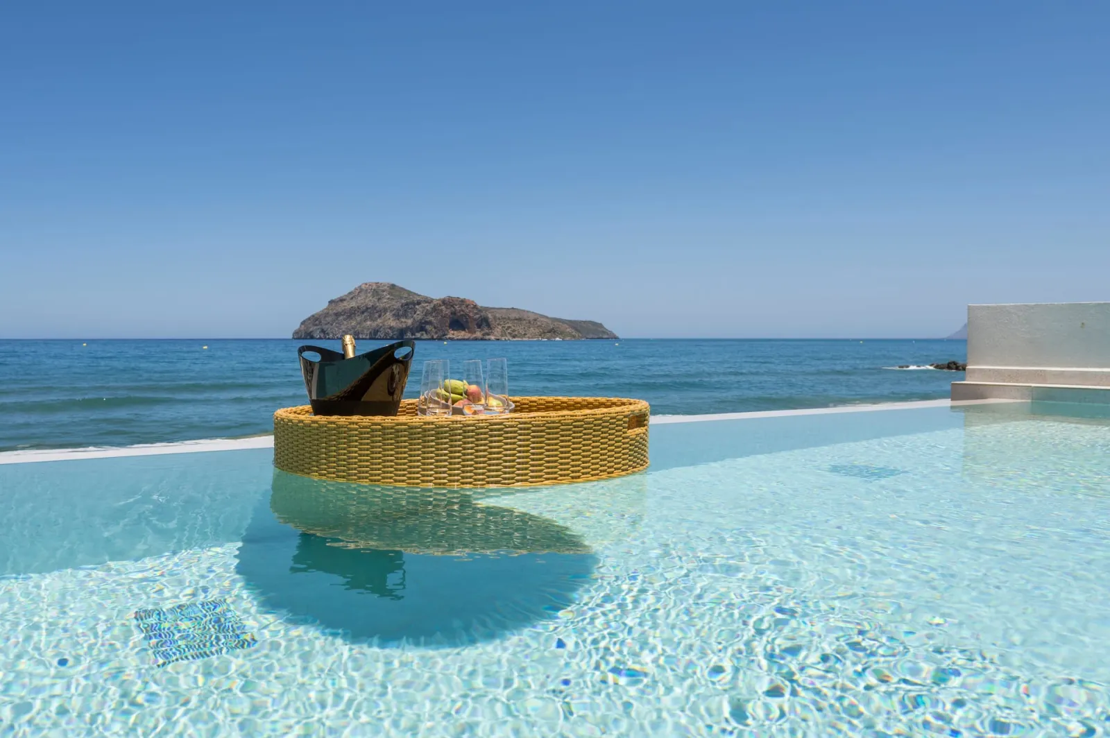 Sunset Suite - One Bedroom with Private Pool and Beach Access