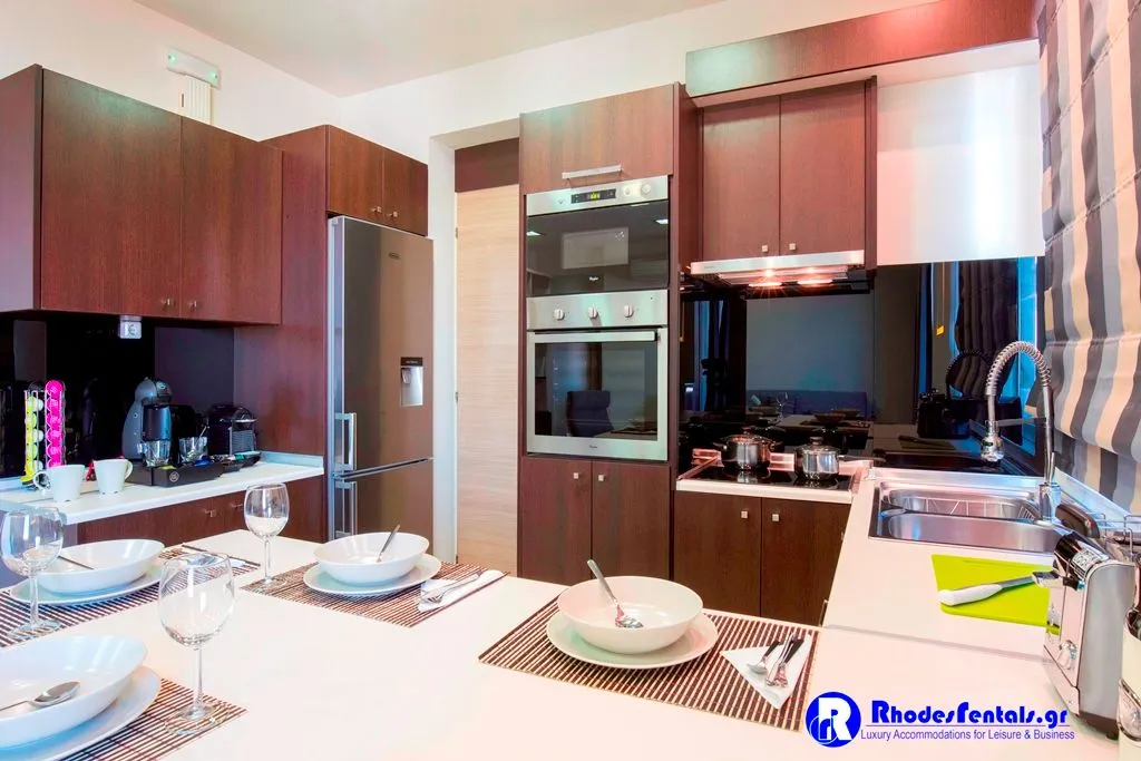 Two Bedroom Apartment with City View