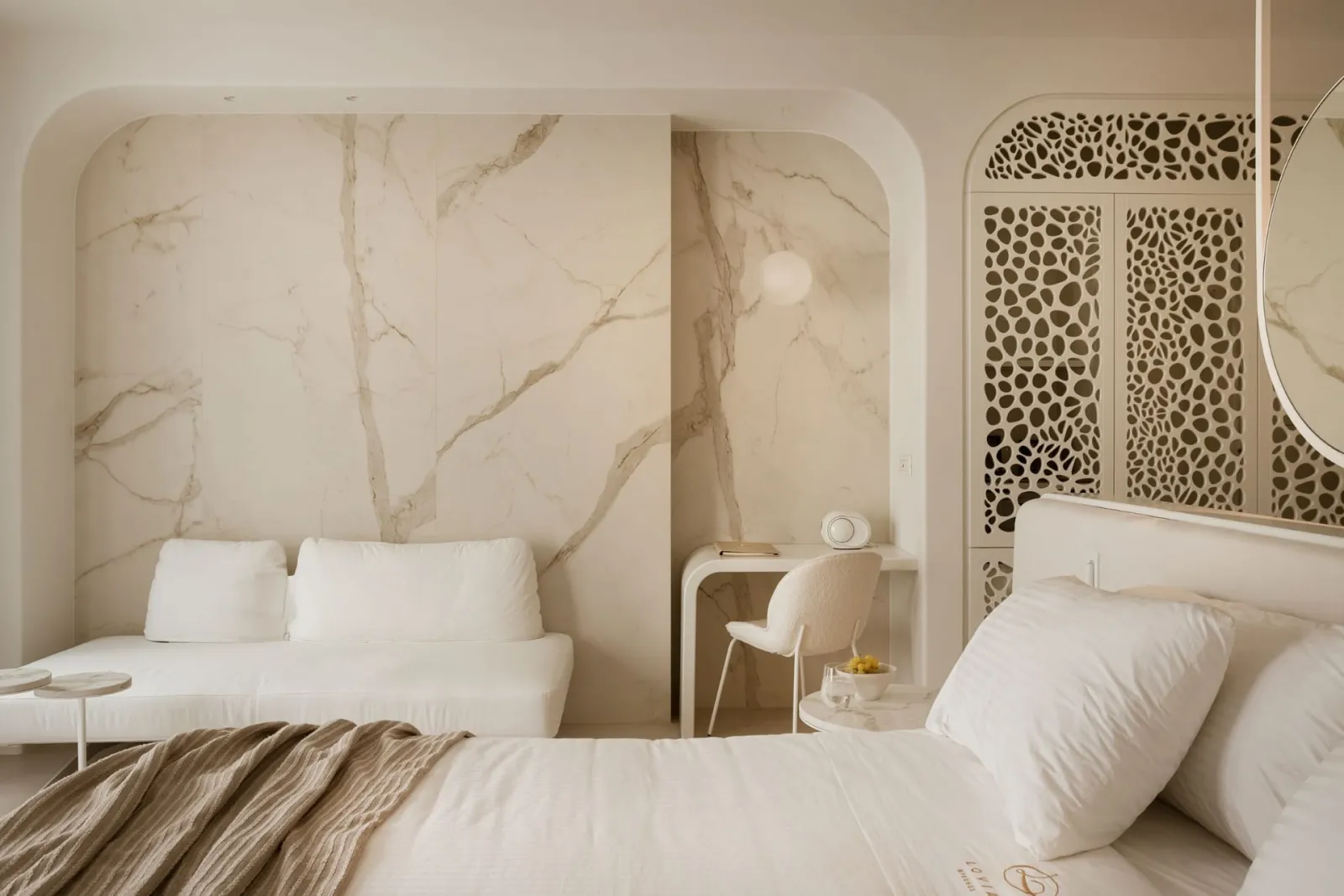 Junior Suite with Outdoor Jetted Tub