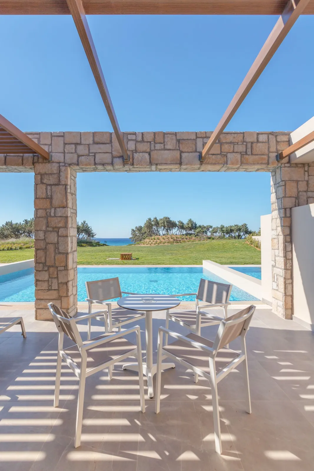 Family Frontal Sea View Private Pool