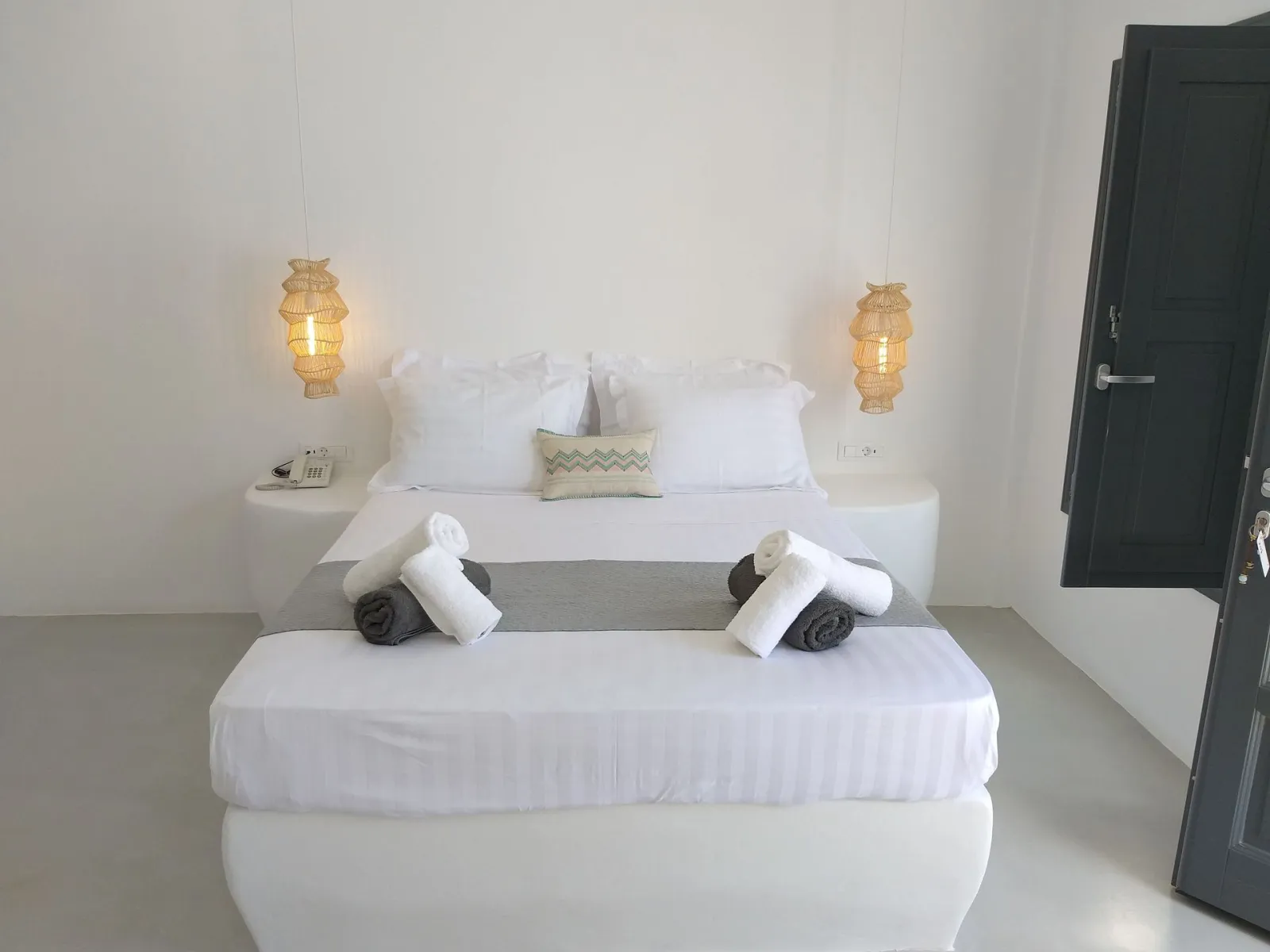 Junior suite with jetted Pool