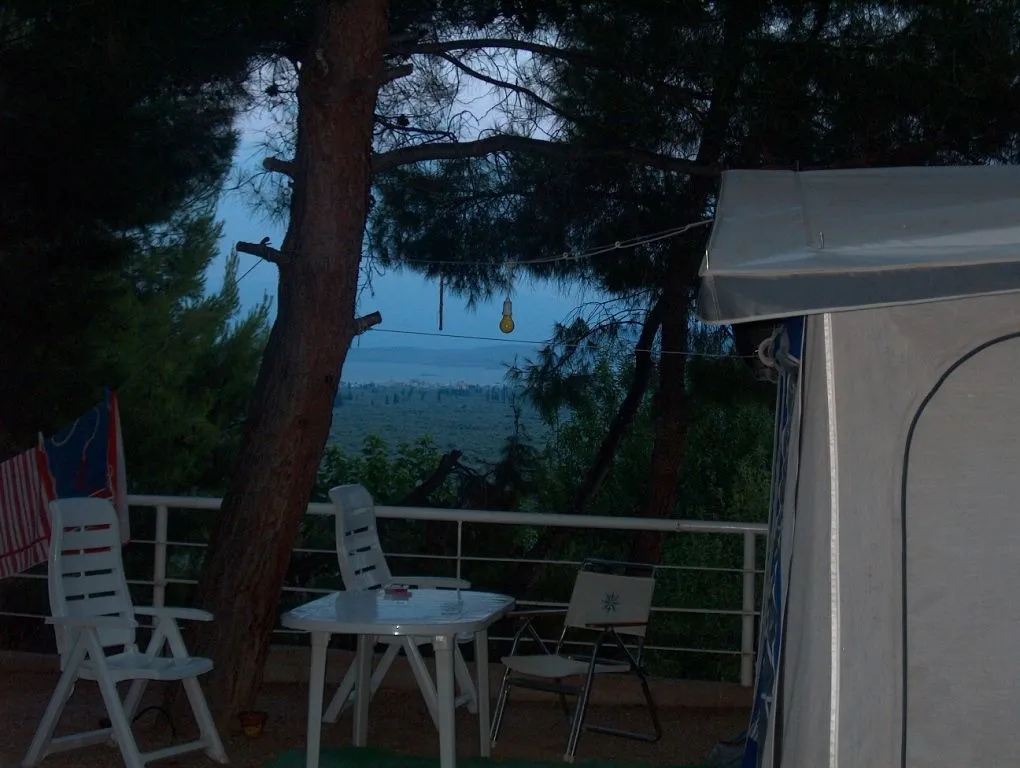 Camping Pitch 80-100 sm