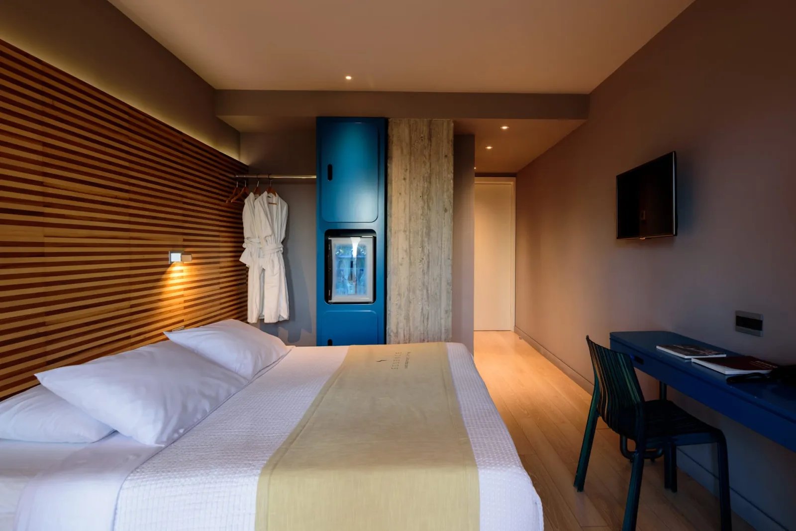 Premier Double Room with Mountain View
