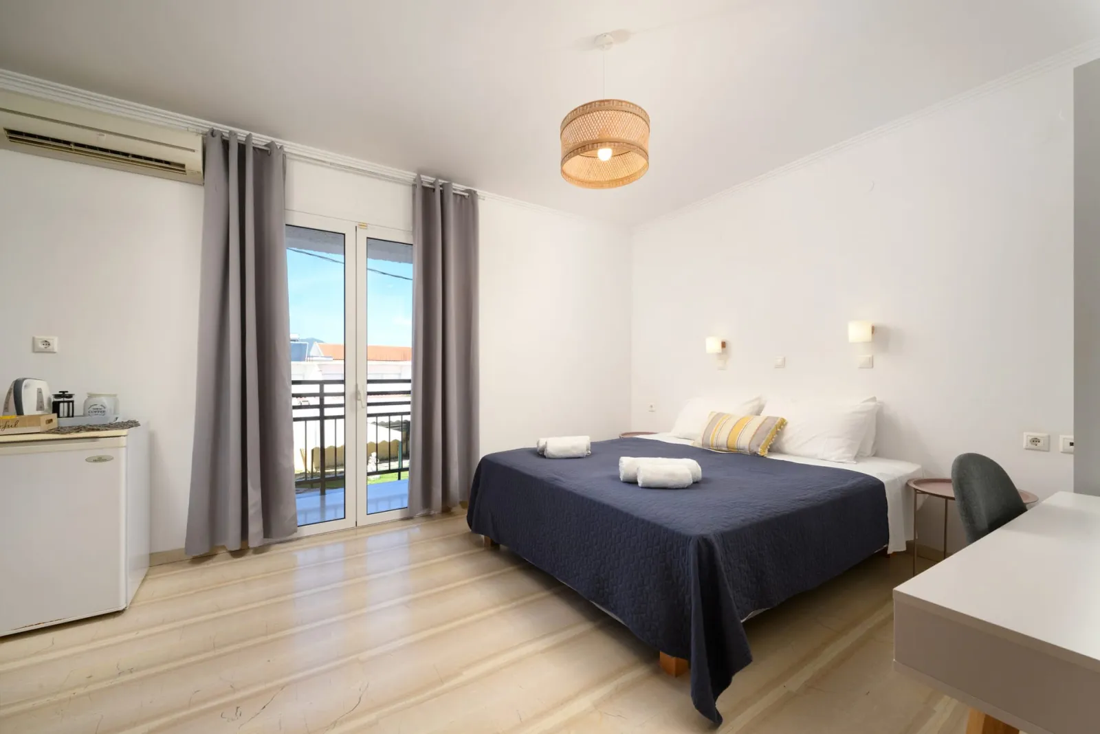 Superior Studio with Pool View