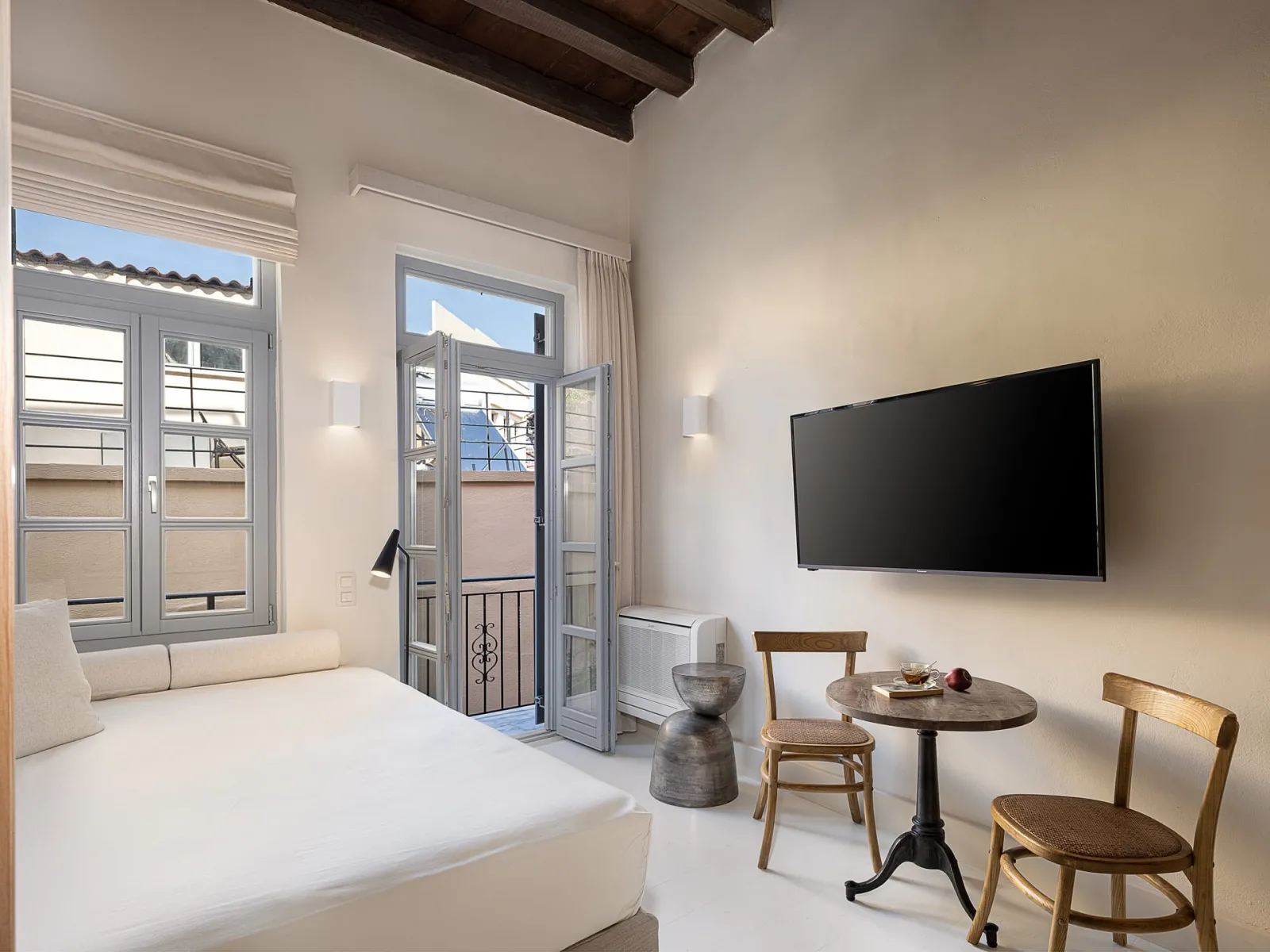 1-Bedroom Suite