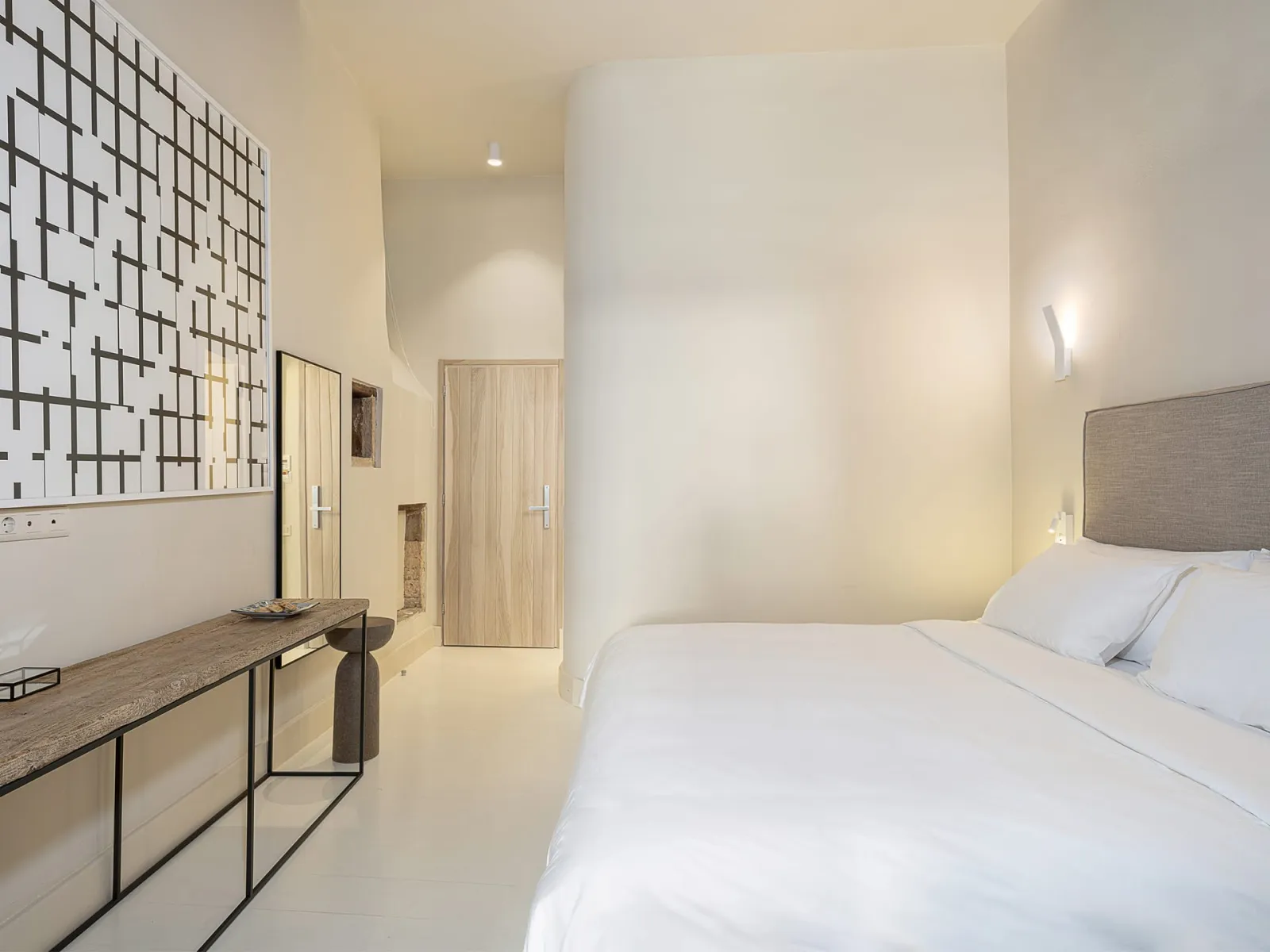 1-Bedroom Suite