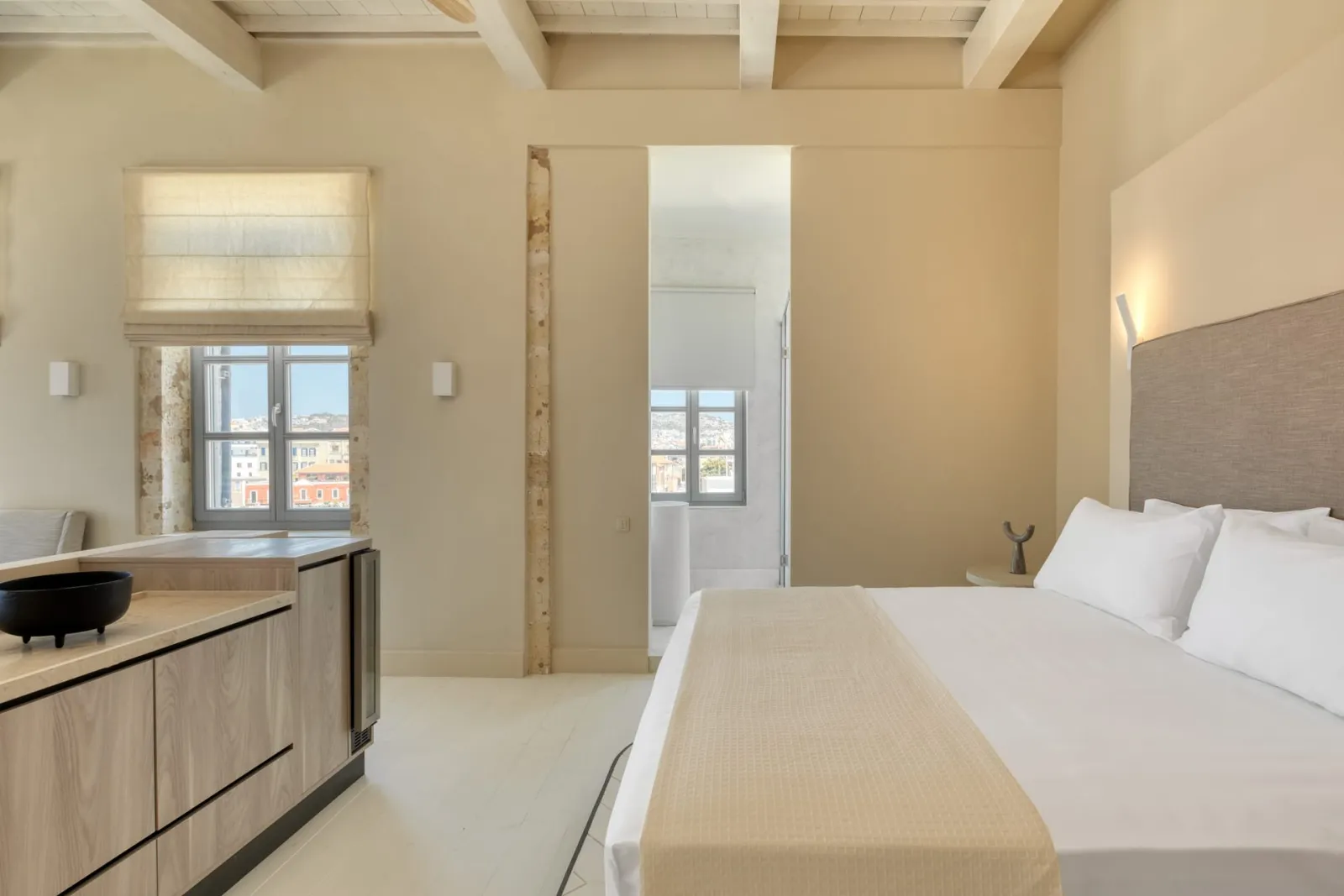 One-bedroom Suite with Old Harbor view