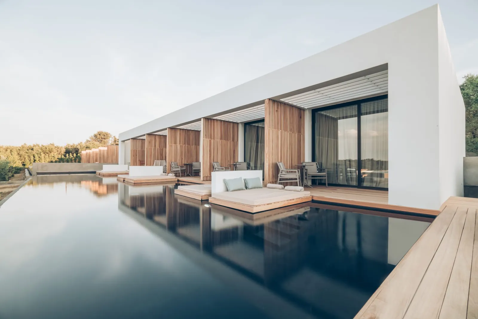 Swim Up Suite With Sundeck