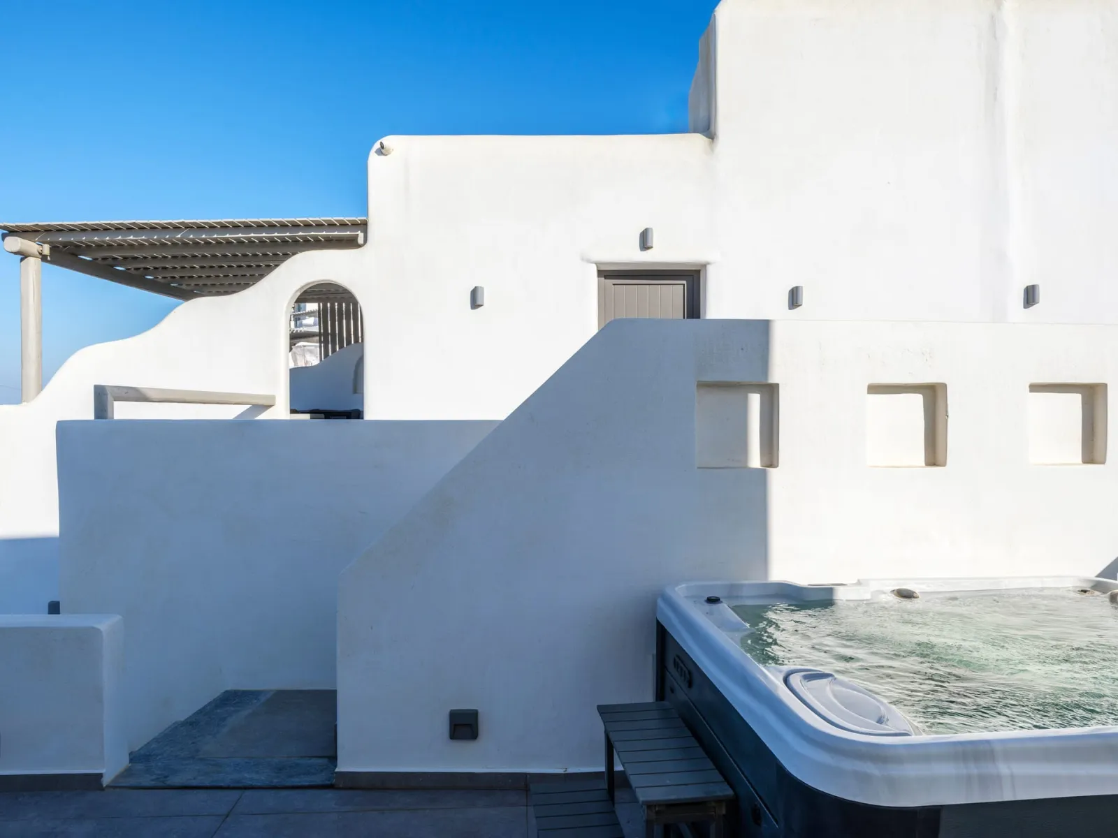 Mare Residence with Jacuzzi