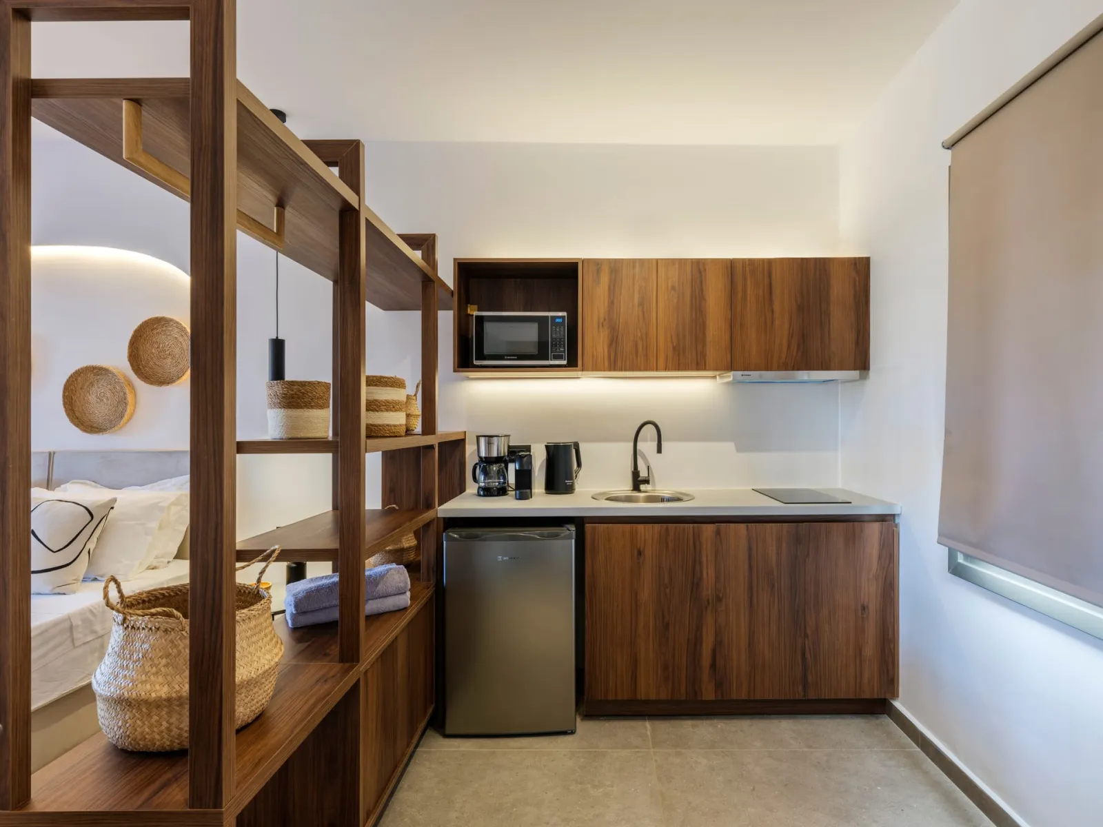Luna Residence with Jacuzzi