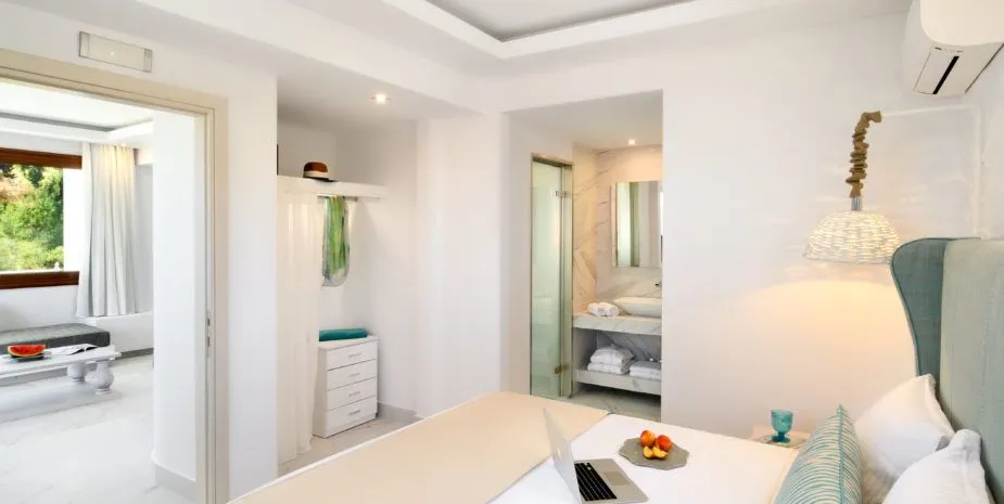 Elegant Suite Sea View
