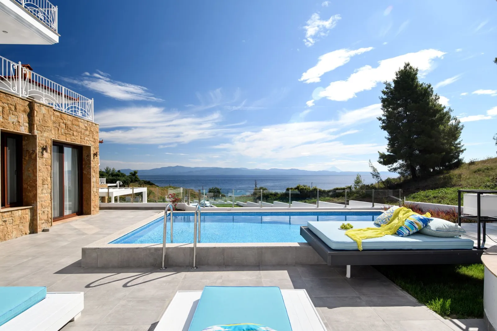 Deluxe Suite | Private Pool