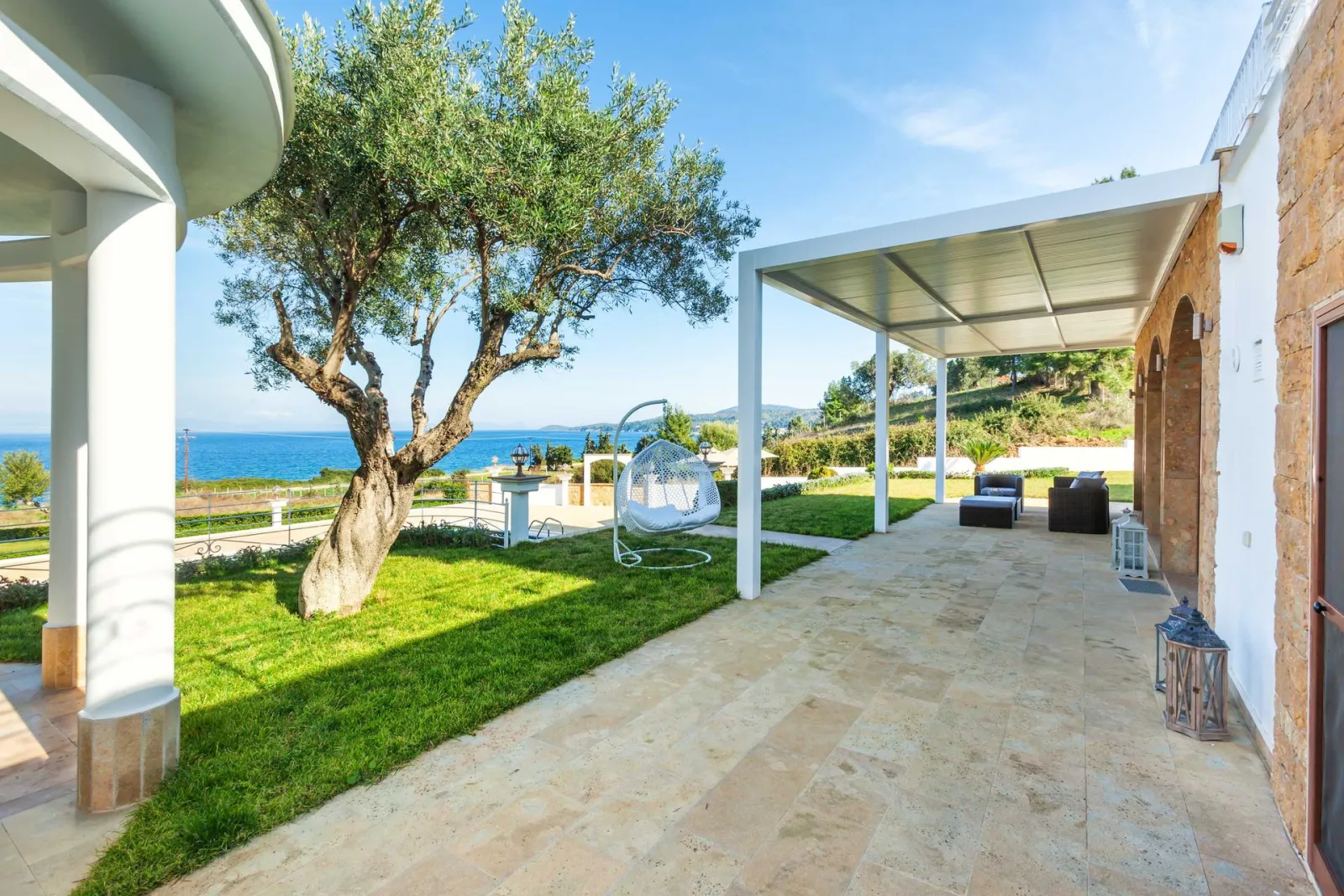 Aeolos Grand Suite | Private Pool