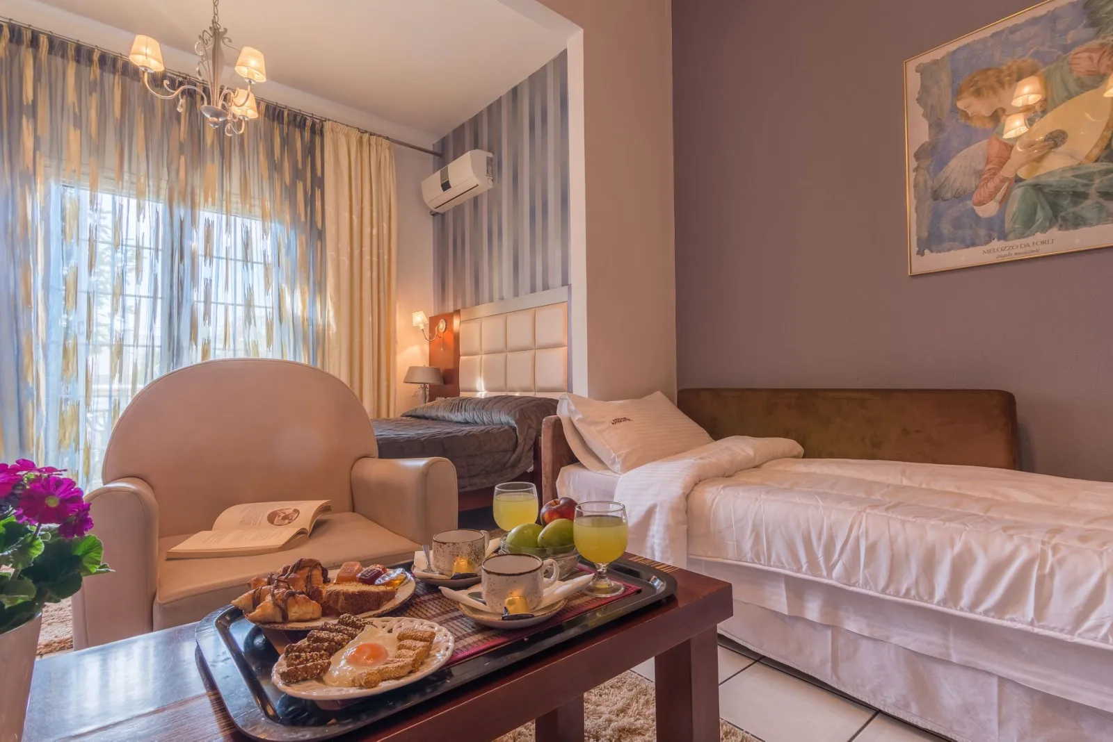 Triple Room