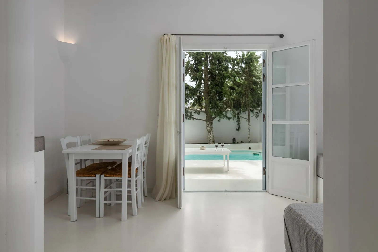 Executive Suite with Private Pool/Jacuzzi 