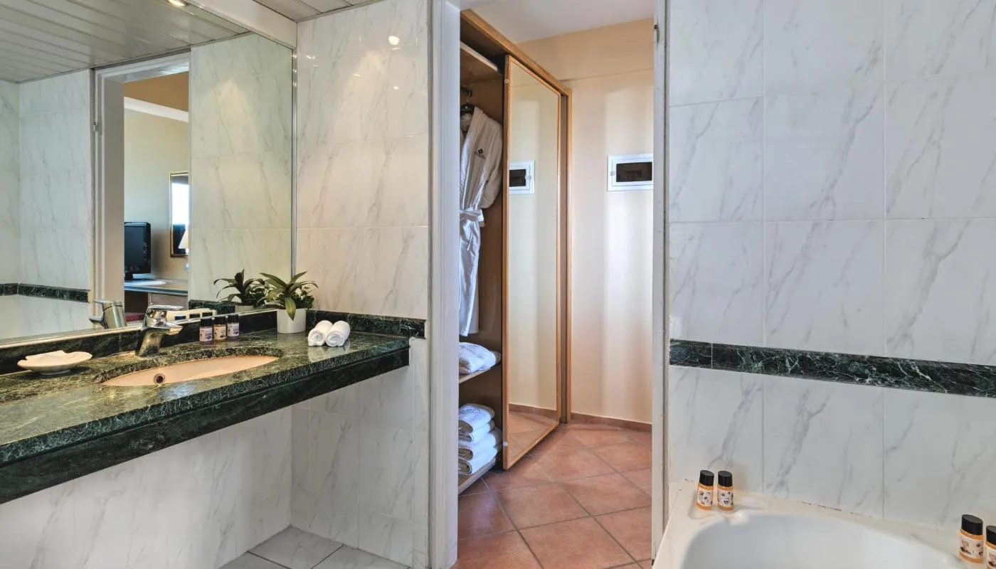 Superior Suite