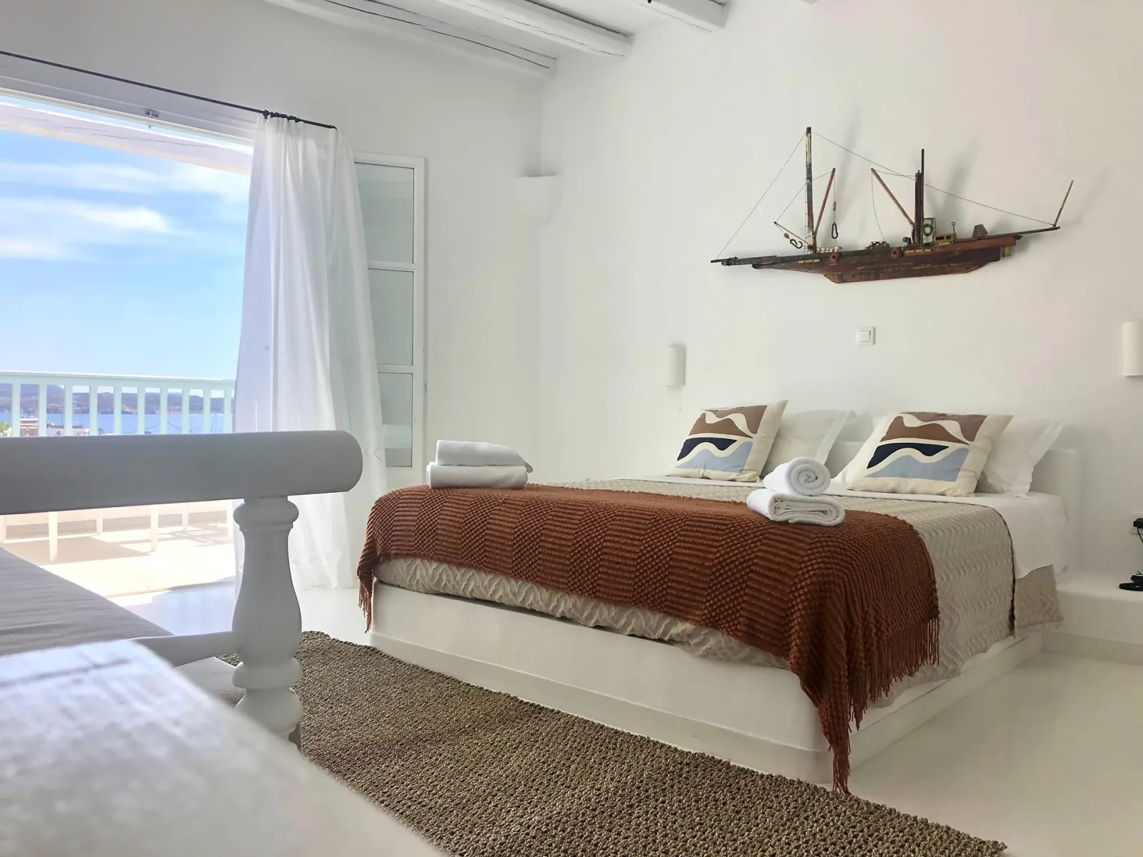 Exclusive Traditional House with Seaview &amp; Private Pool-Jacuzzi