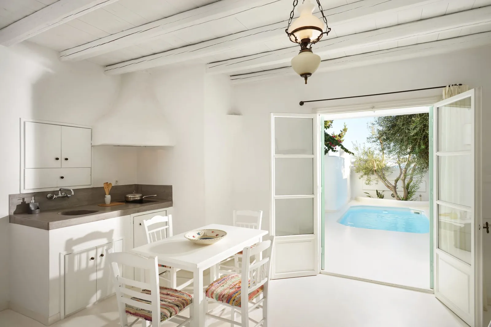 Exclusive Traditional House with Seaview &amp; Private Pool-Jacuzzi