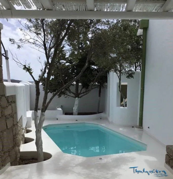 Exclusive Traditional House with Seaview &amp; Private Pool-Jacuzzi