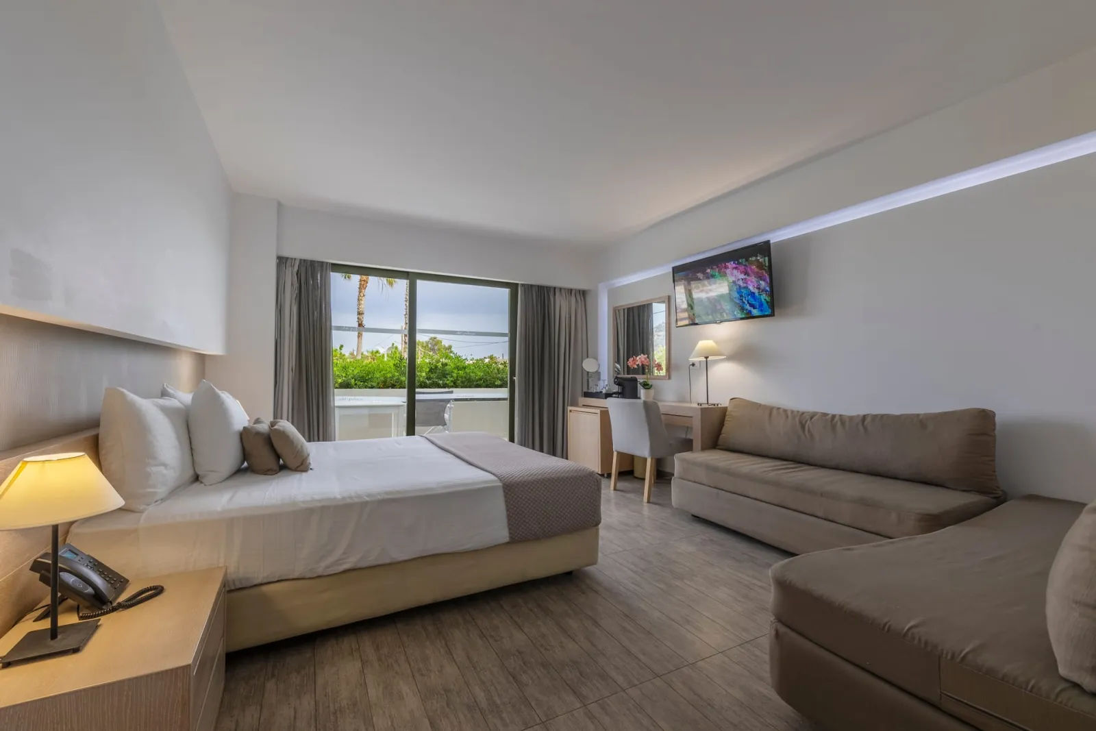 Family Open Plan Room