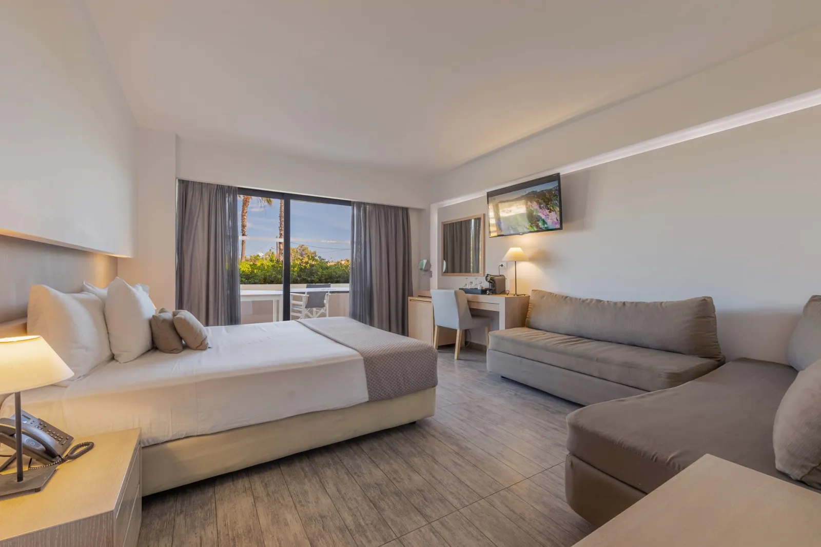 Family Open Plan Room